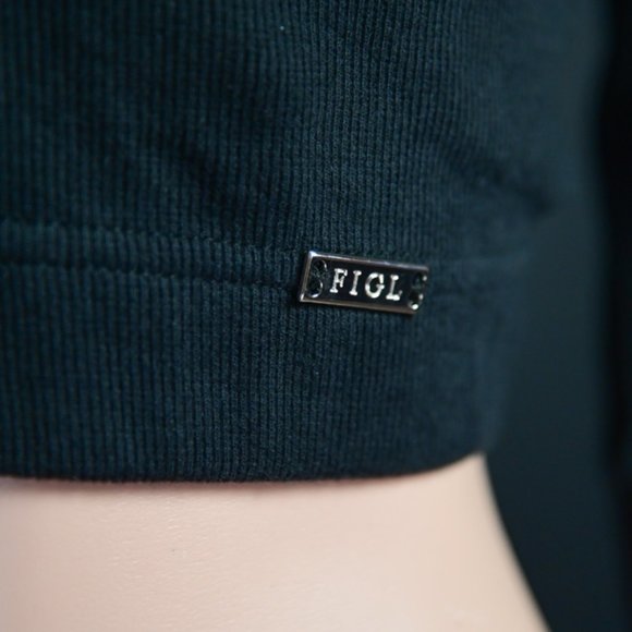 FIGL Long Sleeved Crop Top size Small - Picture 2 of 9